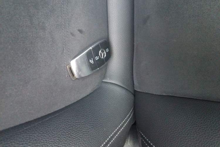 Used Mercedes-Benz A-Class 2020 Restyled A 200 L Sport Sedan Fashion Version Vehicle Key