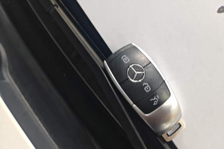 Used Mercedes-Benz A-Class 2020 Restyled A 200 L Sport Sedan Fashion Version Vehicle Key