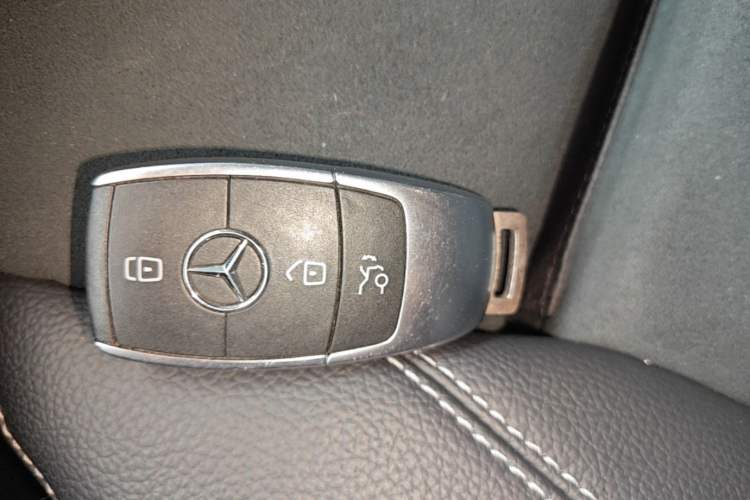 Used Mercedes-Benz A-Class 2020 A 220 L 4MATIC Sport Sedan Vehicle Key