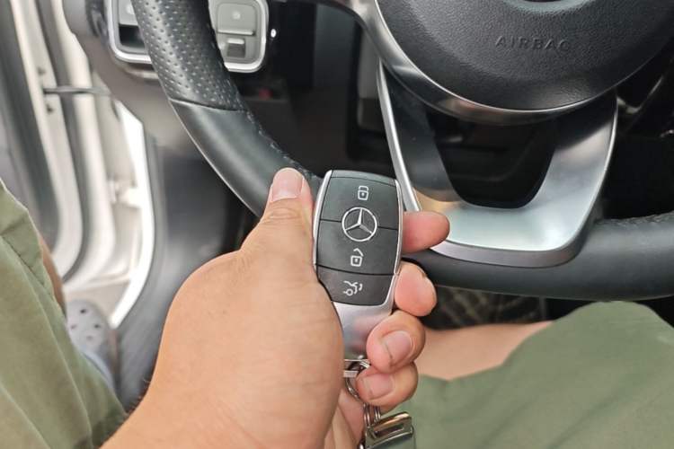 Used Mercedes-Benz A-Class 2020 Restyled A 200 L Sport Sedan Fashion Version Vehicle Key
