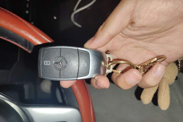 Used Mercedes-Benz A-Class 2020 Facelift A 180 L Sport Sedan Special Configuration Vehicle Key