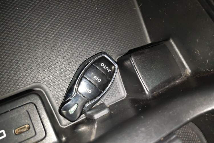 Used Mercedes-Benz A-Class 2020 A 200 L Sport Sedan Vehicle Key
