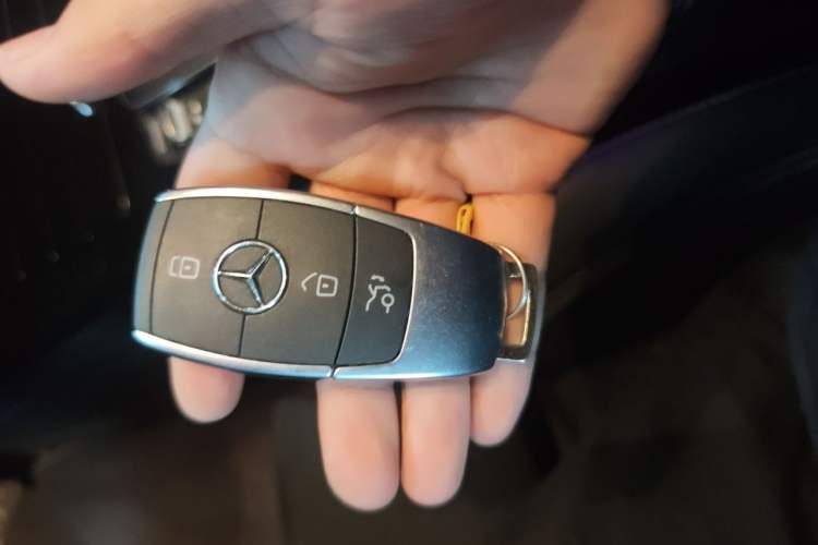 Used Mercedes-Benz A-Class 2020 Restyled A 200 L Sport Sedan Fashion Version Vehicle Key