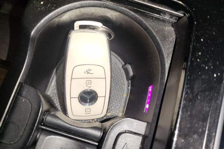 Used Mercedes-Benz A-Class 2020 Restyled A 200 L Sport Sedan Fashion Version Vehicle Key