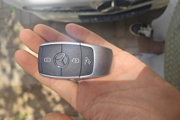 Used Mercedes-Benz A-Class 2020 Restyled A 200 L Sport Sedan Fashion Version Vehicle Key