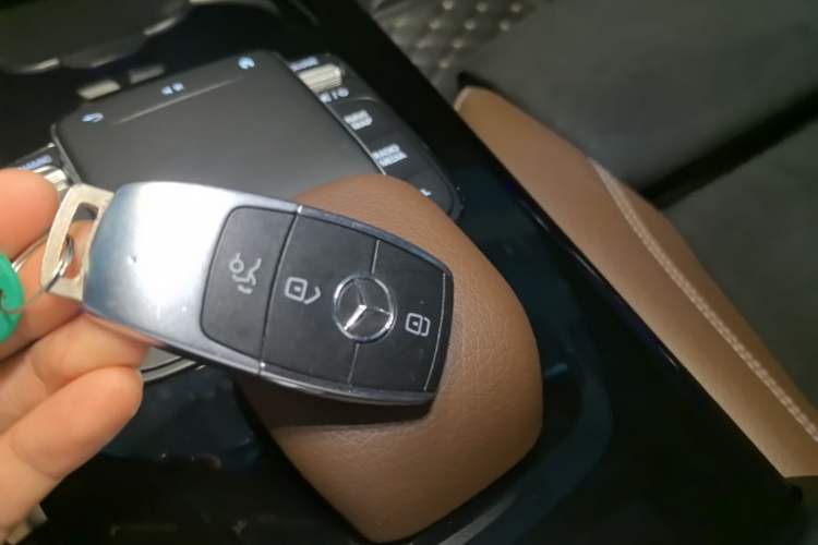 Used Mercedes-Benz A-Class 2020 Restyled A 200 L Sport Sedan Fashion Version Vehicle Key