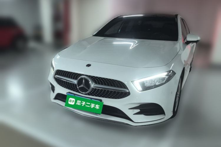 Used Mercedes-Benz A-Class 2020 Restyled A 200 L Sport Sedan Fashion Version Guazi used car, China used car export, Used car for sale, Used cars, Cheapest cars for sale