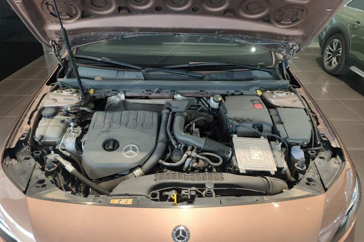 Used Mercedes-Benz A-Class 2020 Restyled A 200 L Sport Sedan Fashion Version Engine Bay