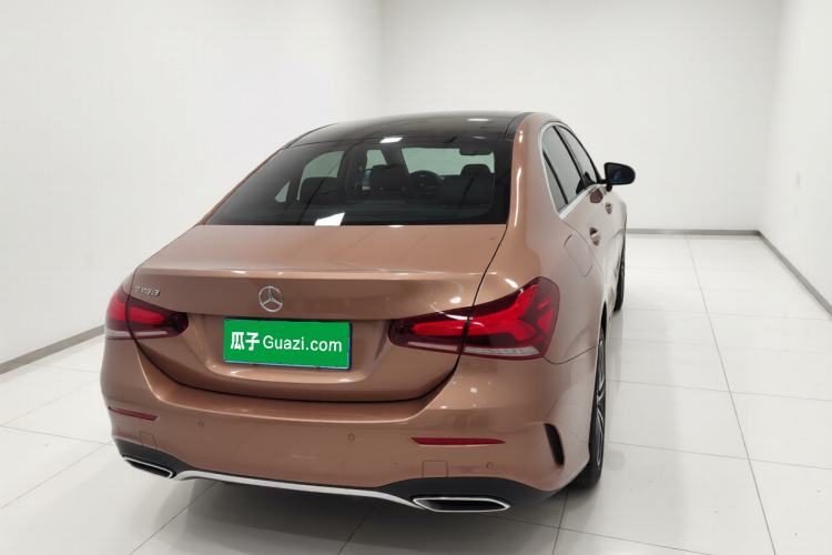 Used Mercedes-Benz A-Class 2020 Restyled A 200 L Sport Sedan Fashion Version Exterior 4