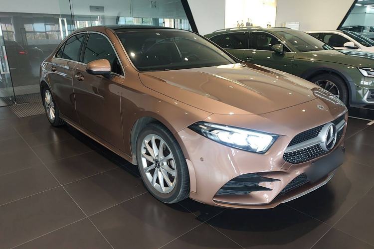 Used Mercedes-Benz A-Class 2020 Restyled A 200 L Sport Sedan Fashion Version Front Right 45 Deg