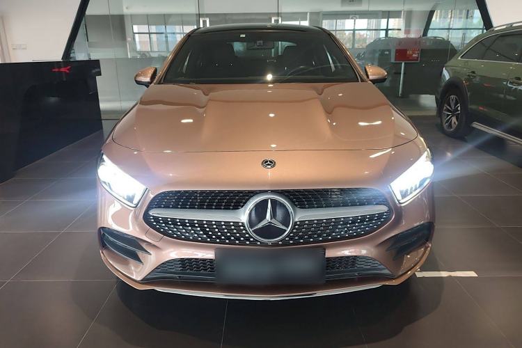 Used Mercedes-Benz A-Class 2020 Restyled A 200 L Sport Sedan Fashion Version Front