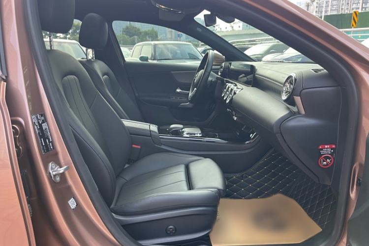 Used Mercedes-Benz A-Class 2020 A 200 L Interior 1