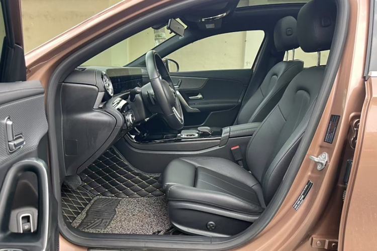 Used Mercedes-Benz A-Class 2020 A 200 L Interior 6
