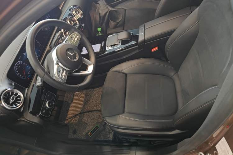 Used Mercedes-Benz A-Class 2020 A 200 L Sport Sedan Left Front Seat