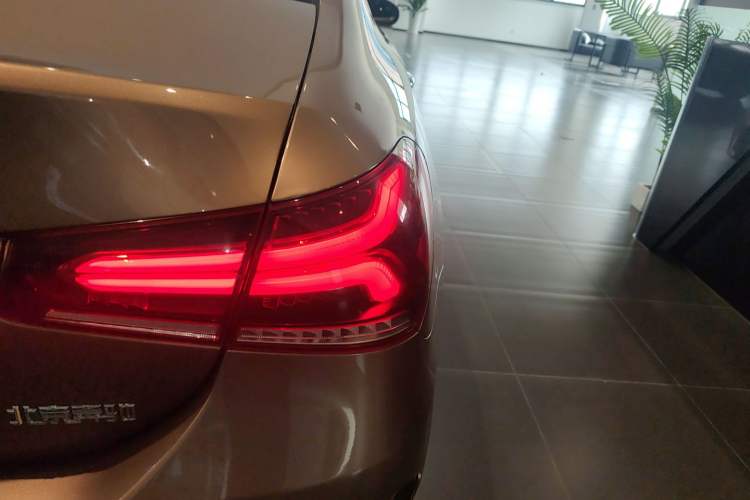 Used Mercedes-Benz A-Class 2020 Restyled A 200 L Sport Sedan Fashion Version Right Rear Taillight