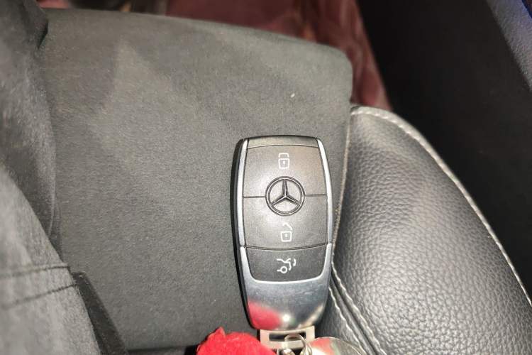 Used Mercedes-Benz A-Class 2020 Restyled A 200 L Sport Sedan Fashion Version Vehicle Key