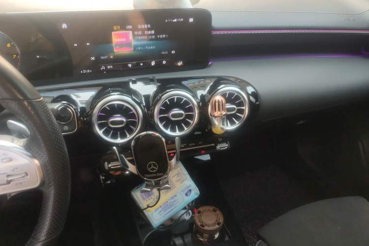 Used Mercedes-Benz A-Class 2021 A 200 L Sport Sedan Fashion Model Audio And AC Panel