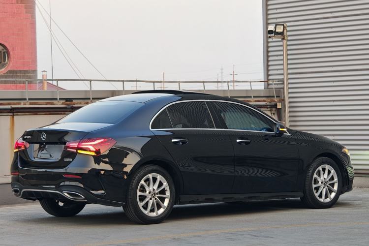 Used Mercedes-Benz A-Class 2021 A 200 L Sport Sedan Fashion Model Exterior 5