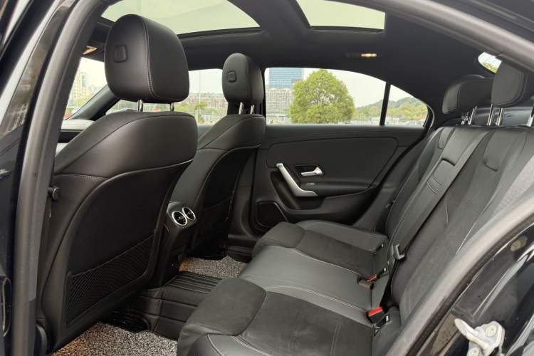 Used Mercedes-Benz A-Class 2021 A 200 L Sport Sedan Fashion Model Interior 3