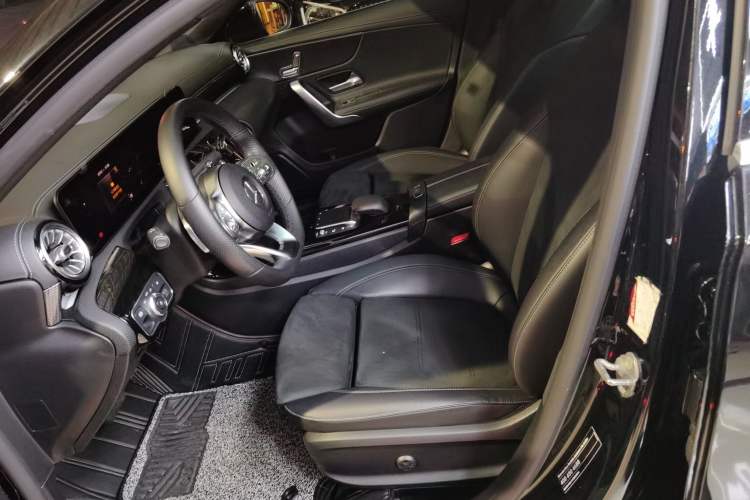 Used Mercedes-Benz A-Class 2021 A 200 L Sport Sedan Fashion Model Left Front Seat