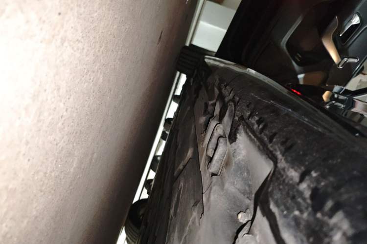 Used Mercedes-Benz A-Class 2021 A 200 L Sport Sedan Fashion Model Left Side Sill