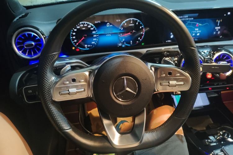 Used Mercedes-Benz A-Class 2021 A 200 L Sport Sedan Fashion Model Steering Wheel