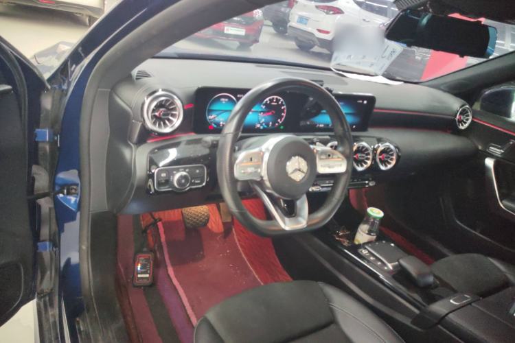 Used Mercedes-Benz A-Class 2021 A 200 L Sport Sedan Fashion Model Center Console