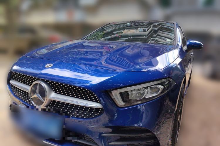 Used Mercedes-Benz A-Class 2021 A 200 L Sport Sedan Fashion Model Guazi used car, China used car export, Used car for sale, Used cars, Cheapest cars for sale