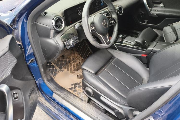 Used Mercedes-Benz A-Class 2021 A 180 L Driver Seat