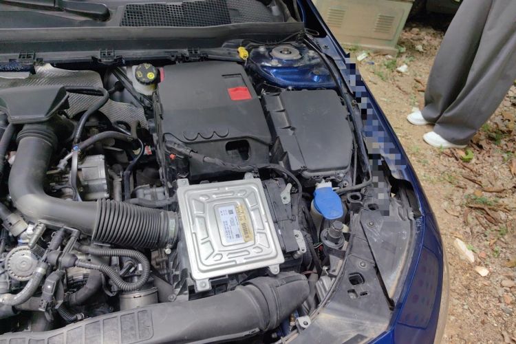 Used Mercedes-Benz A-Class 2021 A 200 L Sport Sedan Fashion Model Engine Bay Left