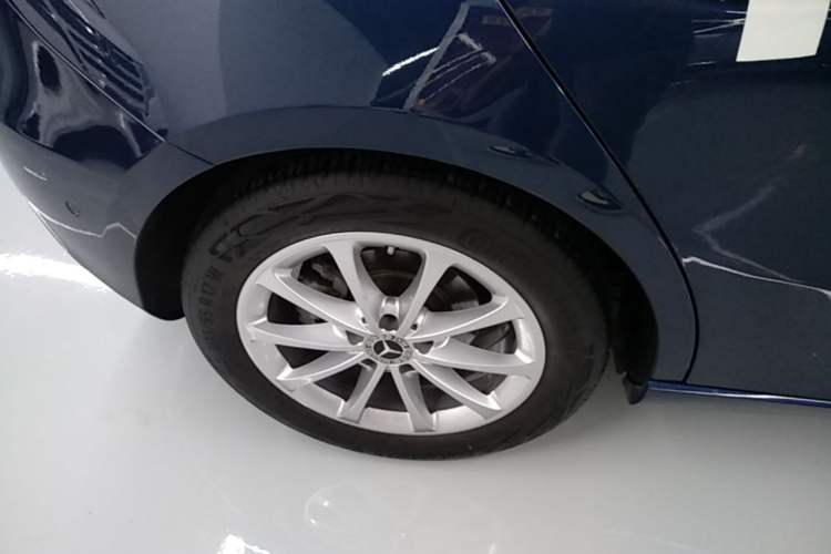 Used Mercedes-Benz A-Class 2021 A 200 Fashion Model Exterior 5