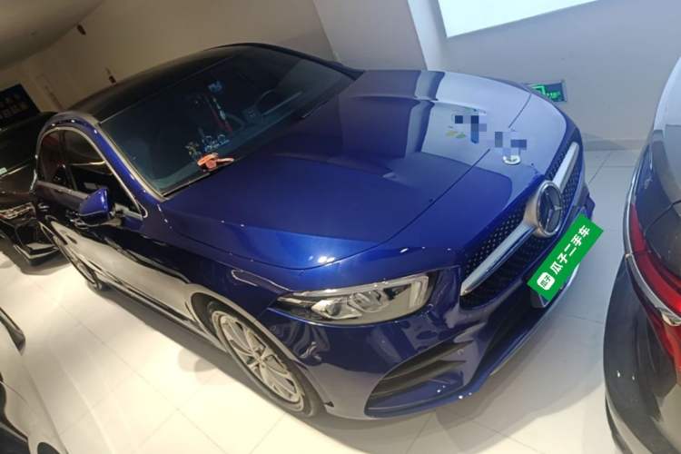 Used Mercedes-Benz A-Class 2021 A 200 L Sport Sedan Fashion Model Front Right 45 Deg