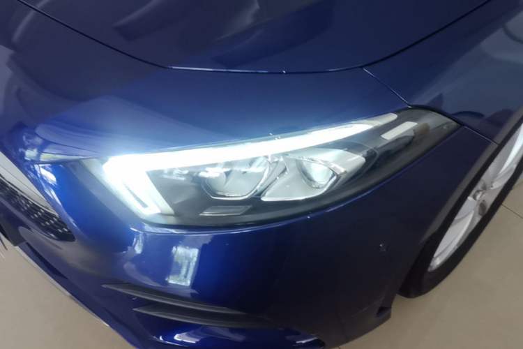 Used Mercedes-Benz A-Class 2021 A 200 L Sport Sedan Fashion Model Left Front Headlight