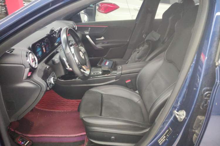 Used Mercedes-Benz A-Class 2021 A 200 L Sport Sedan Fashion Model Left Front Seat