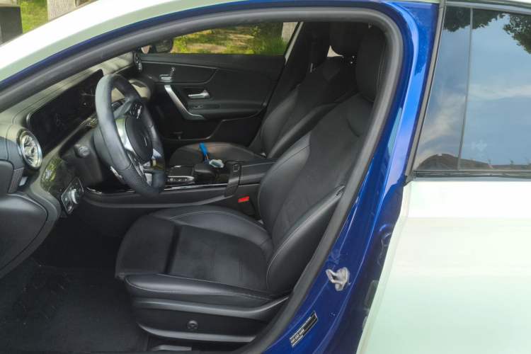 Used Mercedes-Benz A-Class 2021 A 200 L Sport Sedan Fashion Model Left Front Seat