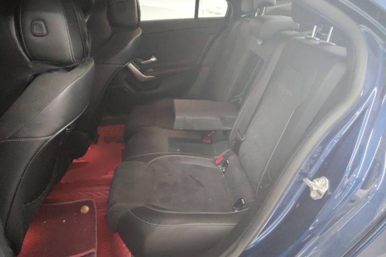 Used Mercedes-Benz A-Class 2021 A 200 L Sport Sedan Fashion Model Left Rear Seat