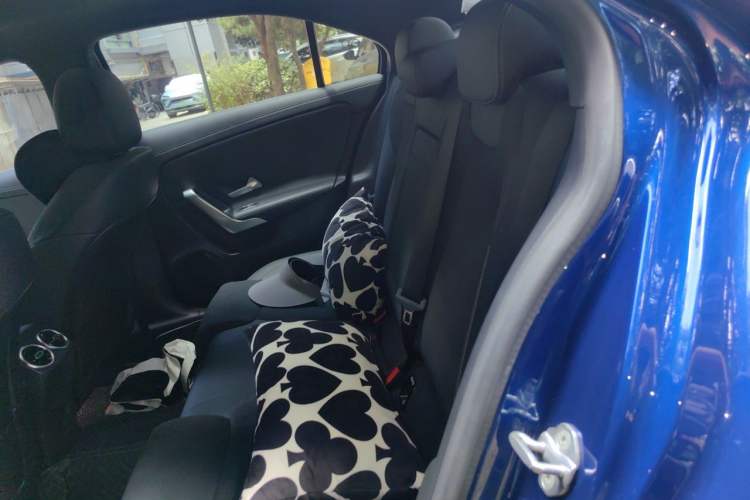 Used Mercedes-Benz A-Class 2021 A 200 L Sport Sedan Fashion Model Left Rear Seat