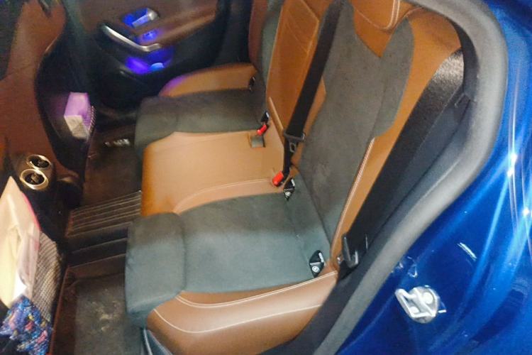 Used Mercedes-Benz A-Class 2021 A 200 L Sport Sedan Fashion Model Left Rear Seat