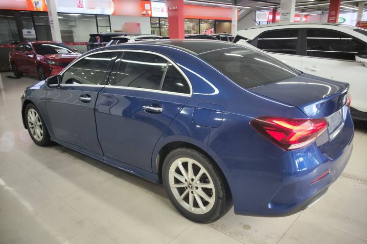 Used Mercedes-Benz A-Class 2021 A 200 L Sport Sedan Fashion Model Left Side