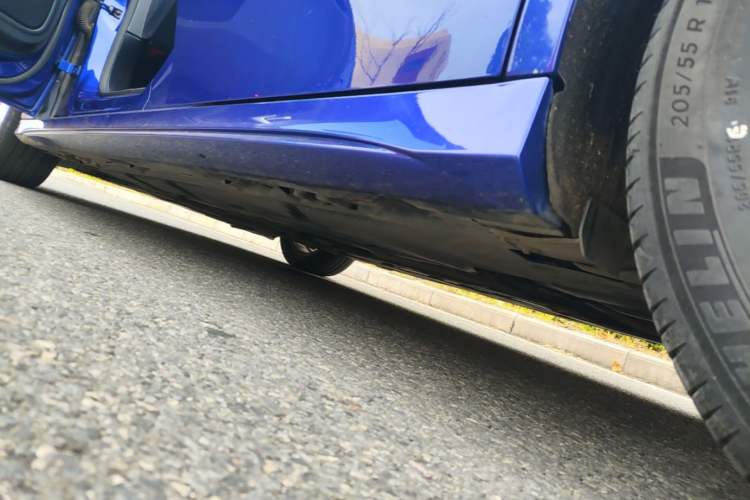 Used Mercedes-Benz A-Class 2021 A 200 L Sport Sedan Fashion Model Left Side Sill