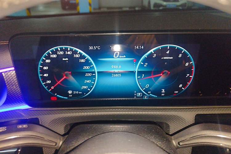 Used Mercedes-Benz A-Class 2021 A 200 L Sport Sedan Fashion Model Odometer Close Up
