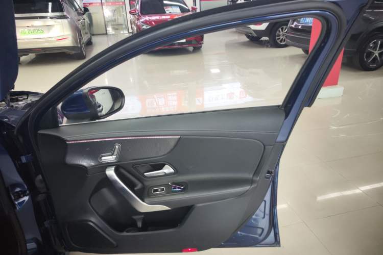 Used Mercedes-Benz A-Class 2021 A 200 L Sport Sedan Fashion Model Right Front Door Interior