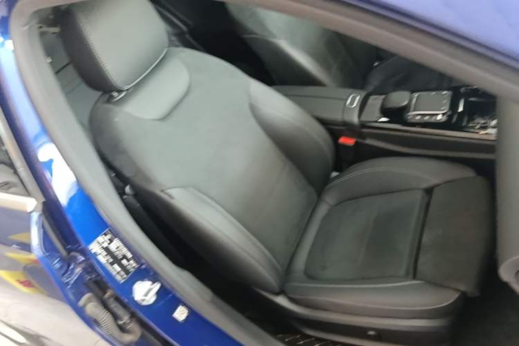 Used Mercedes-Benz A-Class 2021 A 200 L Sport Sedan Fashion Model Right Front Seat
