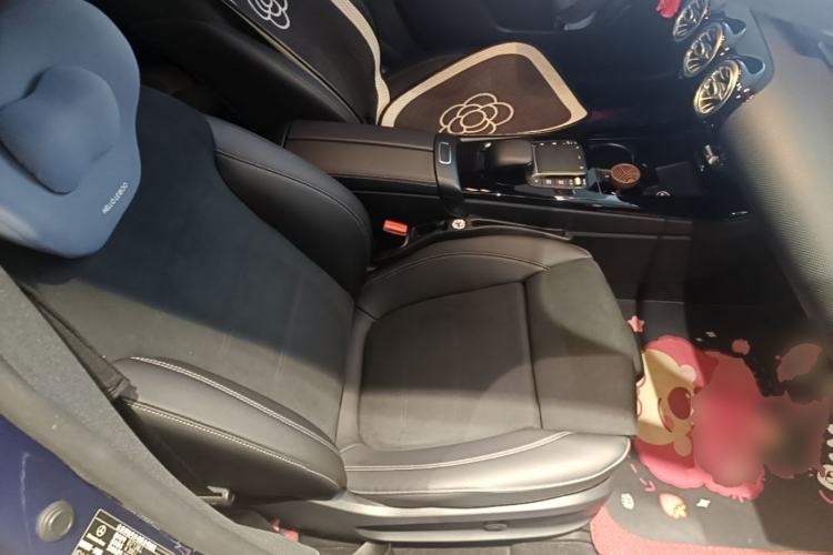 Used Mercedes-Benz A-Class 2021 A 200 L Sport Sedan Fashion Model Right Front Seat