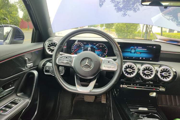 Used Mercedes-Benz A-Class 2021 A 200 L Sport Sedan Fashion Model Steering Wheel