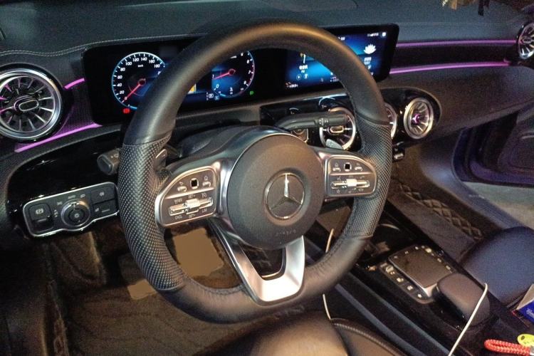 Used Mercedes-Benz A-Class 2021 A 200 L Sport Sedan Fashion Model Steering Wheel