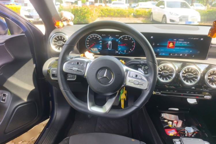Used Mercedes-Benz A-Class 2021 A 200 L Sport Sedan Fashion Model Steering Wheel