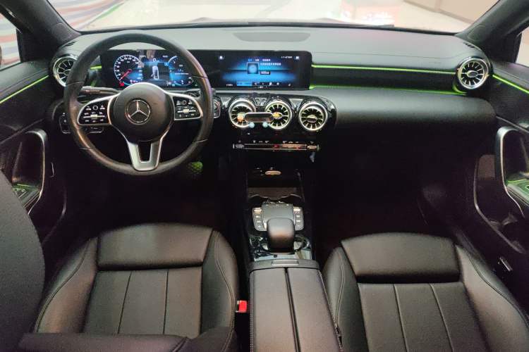 Used Mercedes-Benz A-Class 2021 A 200 L Sport Sedan Dynamic Model Center Console