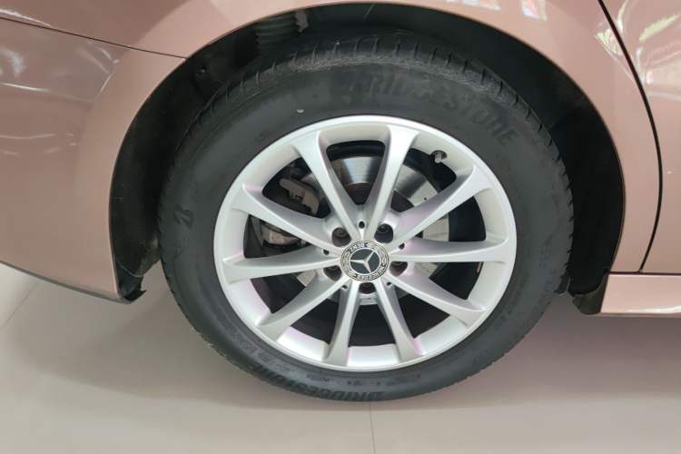 Used Mercedes-Benz A-Class 2021 A 200 L Sport Sedan Dynamic Model Right Rear Wheel Hub