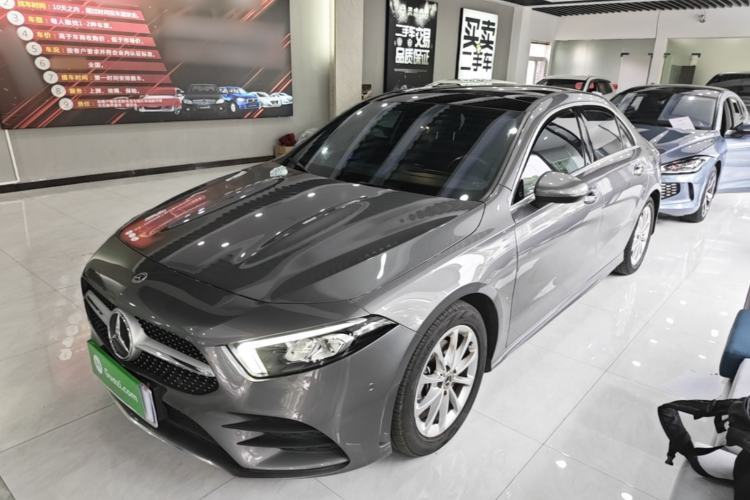 Used Mercedes-Benz A-Class 2021 A 200 L Sport Sedan Fashion Model Guazi used car, China used car export, Used car for sale, Used Mercedes-Benz cars, Cheapest cars for sale